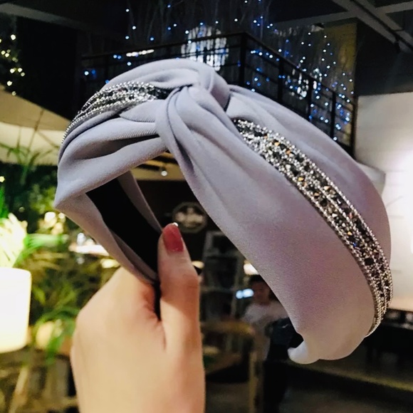 Fashion Hairband - Picture 2 of 2